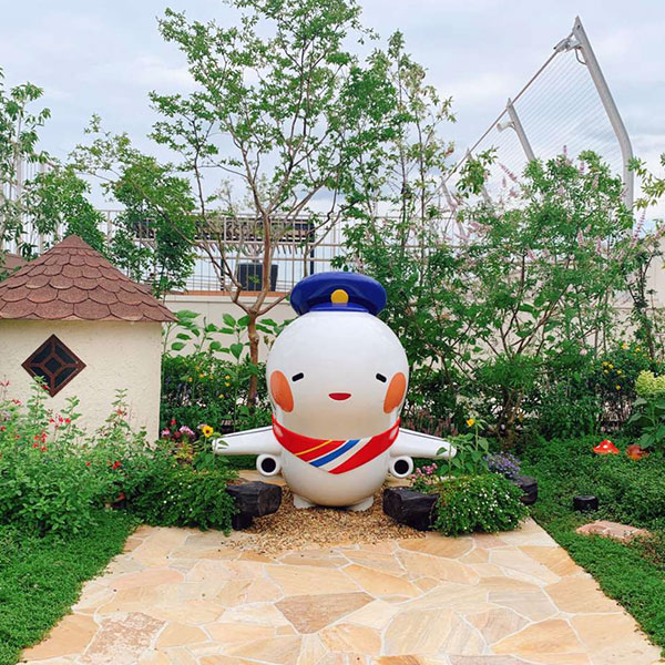 大阪国際空港キャラクター「そらやん」等身大フィギュア